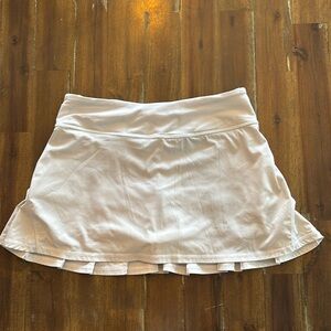 Lululemon white tennis skirt